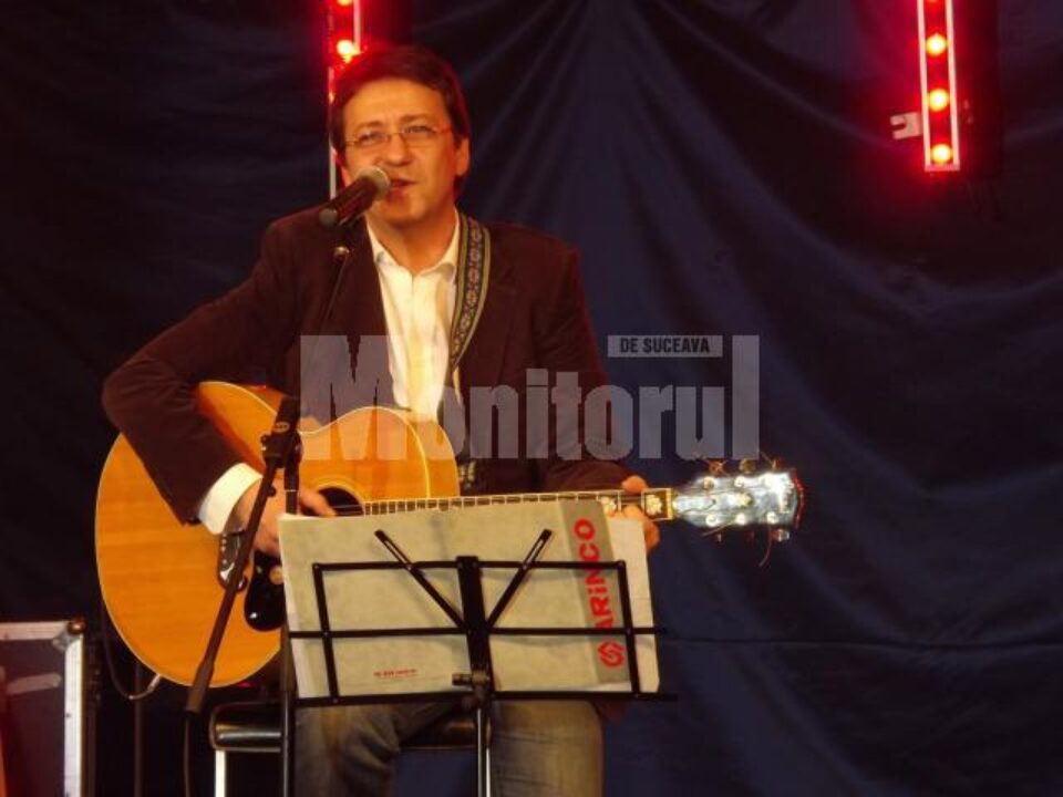 Florin Chilian, cu un recital de Zece