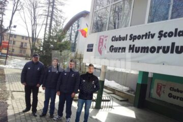 Antrenorul Florin Nistor și cei trei sportivi humoreni care vor participa la Campionatul European