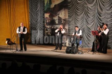 În spectacolul „Ce-am avut și ce-am pierdut”, Tudor Gheorghe a fost acompaniat de un taraf autentic
