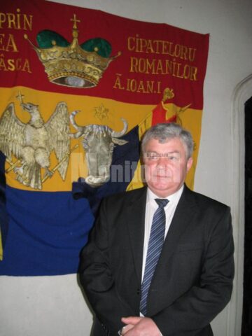 Expoziția temporară cu genericul „Drapelul la români”