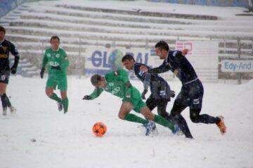 Meciul dintre Sporting și Bucovina Răăduți s-a disputat în condiții hibernale