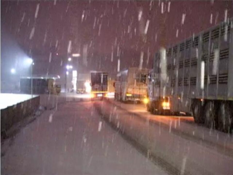 Tiruri blocate la Șceia , lângă Luk Oil