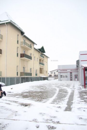 Locatarii au invocat nerespectarea distantei minime prevăzute de lege