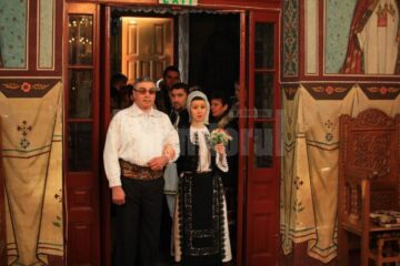 Nunta care a îmbinat tradiții populare din aproape întreaga țară