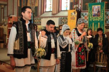 Nunta care a îmbinat tradiții populare din aproape întreaga țară