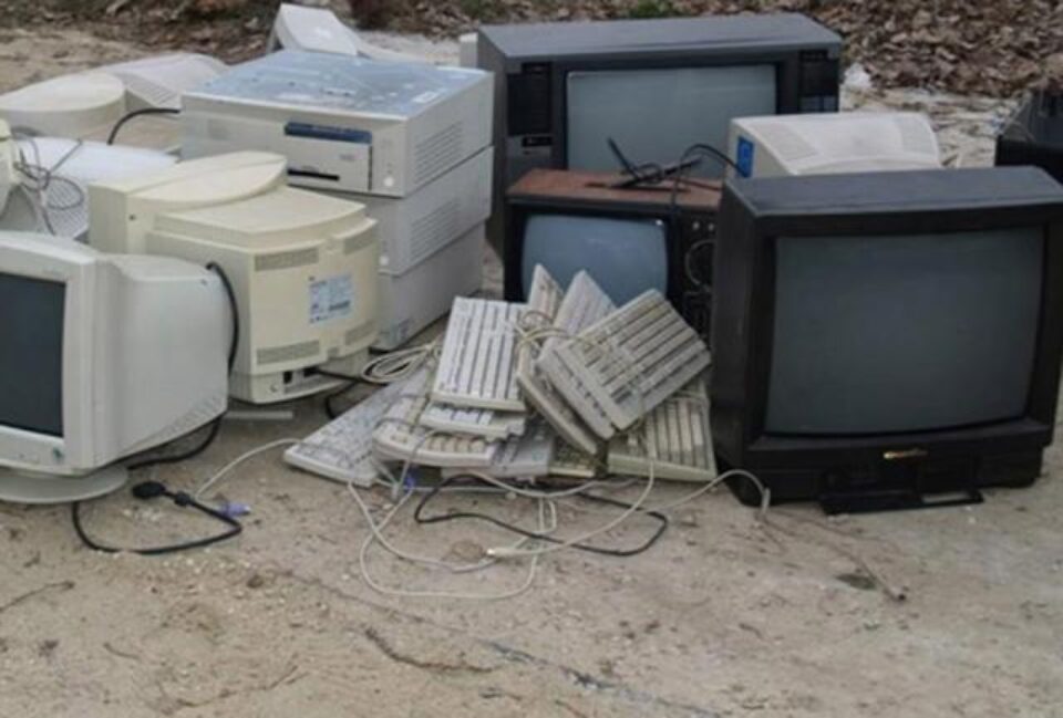Sucevenii pot depune orice aparat electric sau electrocasnic vechi sau defect la unul din cele cinci puncte de colectare amenajate în municipiul Suceava: Foto: satmareanu.ro