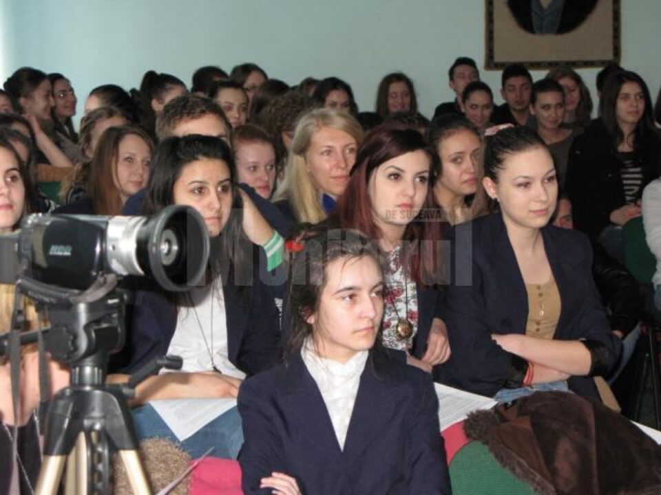 121 de lucrări din 26 de județe, înscrise în Concursul „Condei de jurnalist”, organizat de Colegiul „Mihai Eminescu”