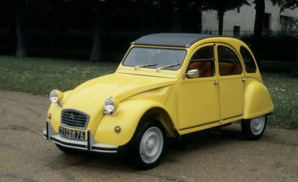 Citroen vrea o versiune modernă 2CV