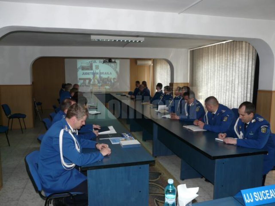 avansări jandarmi