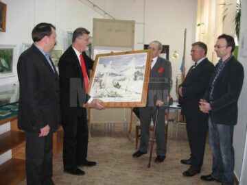 Venerabilul pictor și om de litere sucevean George L. Ostafi a fost celebrat sâmbătă, la Biblioteca Bucovinei „I.G. Sbiera”