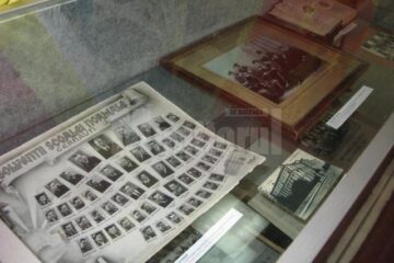 Expoziția Școli și școlari
