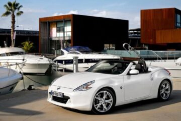 Nissan 370Z roadster, cu alură de sportiv