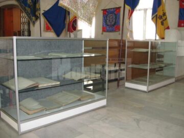 Expoziția Școli și școlari