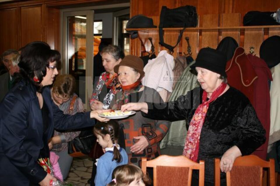Împărțirea oului sfințit, o sărbătoare a familiei și a bucuriei