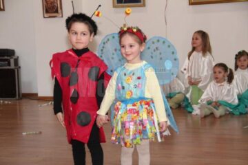 Parada costumelor „eco” a adus vibrația naturii la Shopping City Suceava
