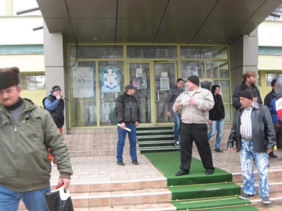 Sâmbătă oamenii au depus reclamații la Poliția municipiului Suceava