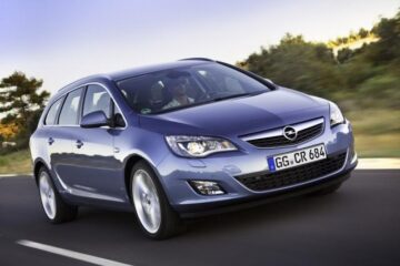 Opel Astra probează utilitatea cu versiunea Sports Tourer
