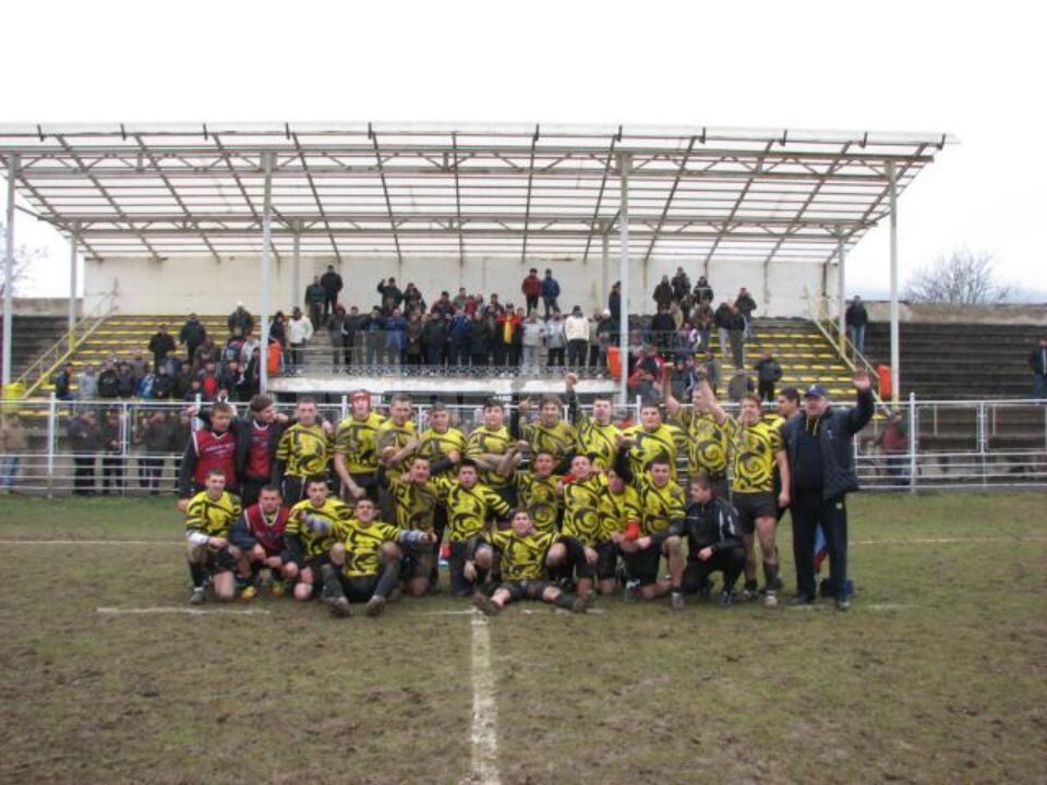 Humorenii au câștigat un meci care se poate dovedi decisiv în economia campionatului