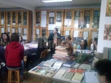 Elevii talentați la scris au muncit timp de o săptămână la redactarea celor două reviste ale colegiului, „Lyceum” și „Bucovina strămoșească”