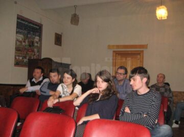 Zidul de Hârtie la Festivalul Lectora