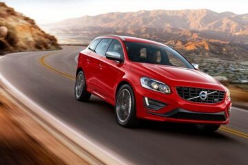 Volvo XC60 are și aură sportivă