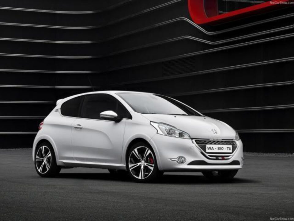 Peugeot 208 GTI, expresul urban francez