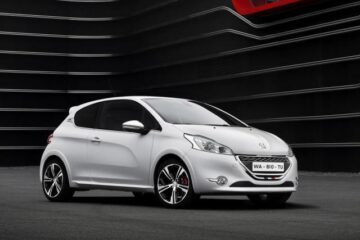 Peugeot 208 GTI, expresul urban francez
