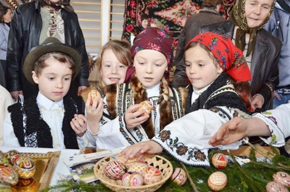 Festivalul ouălelor încondeiate