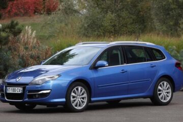 Renault retușează din nou modelul Laguna