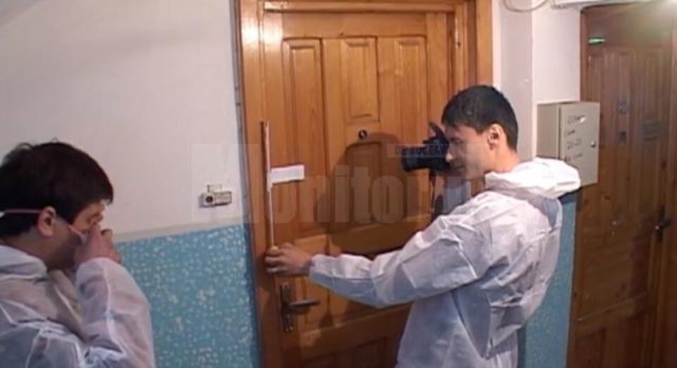 Polițiștii au continuat ancheta la fața locului