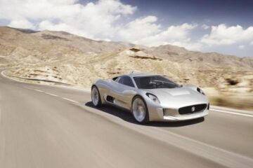Jaguar renunță momentan la supercarul C-X75