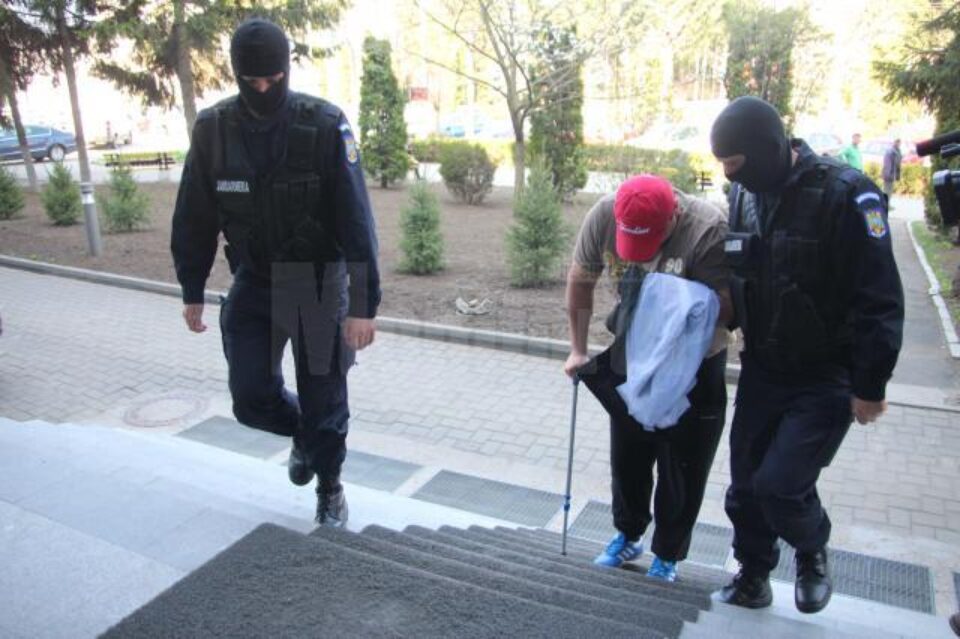 contrabandist adus la Parchet