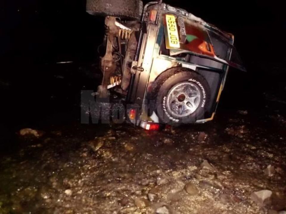 Tânărul de la volanul autoturismul de teren era băut și nu a adaptat viteza la drumul forestier accidentat