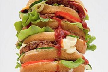 Mâncarea de tip fast-food în exces ne face să îmbătrânim mai repede