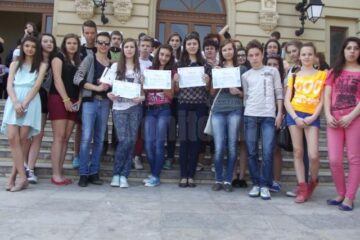 Elevii suceveni au urcat pe podium la Concursul de Chimie „Magda Petrovanu”