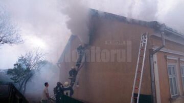 Incendiu deosebit de violent, în municipiul Rădăuți, pe strada 1 Mai