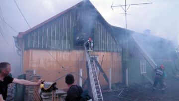 Incendiu deosebit de violent, în municipiul Rădăuți, pe strada 1 Mai