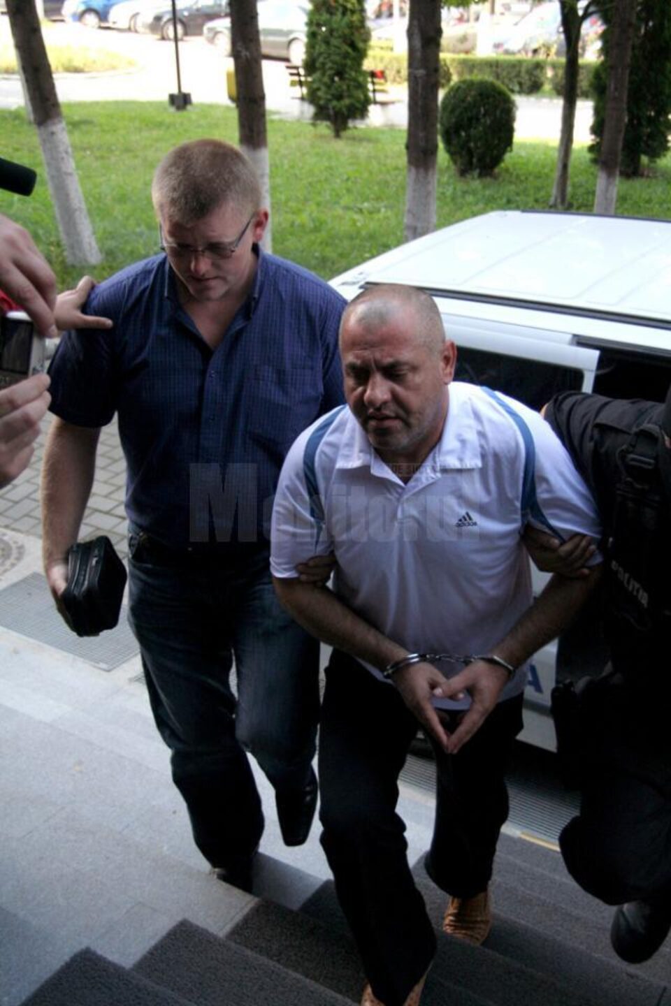 Ioan Popovici - patronul hotelului restaurant Casa de Piatră