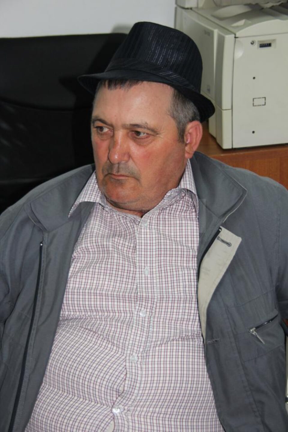 Gheorghe Scutariu: „Eu merg la biserică să pun mâna pe Biblie, întrebați-l, el (n.r.-primarul) merge cu mine”