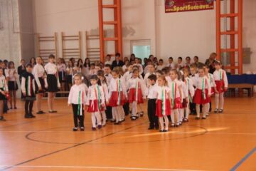 Spectacolul de întâmpinare a celor 58 de oaspeți din Europa