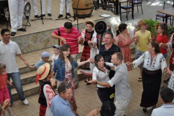 Petrecere la „Admiral Cetate”