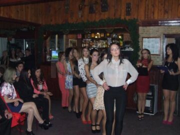 Petrecere în restaurant