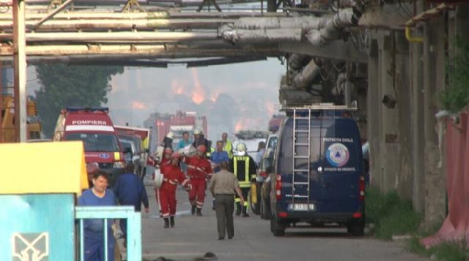 Incendiul de la Ambro, provocat de o scânteie în timp ce se lucra cu un utilaj