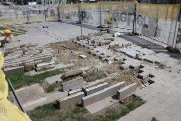 Reparații la esplanada modernizată din centrul Sucevei