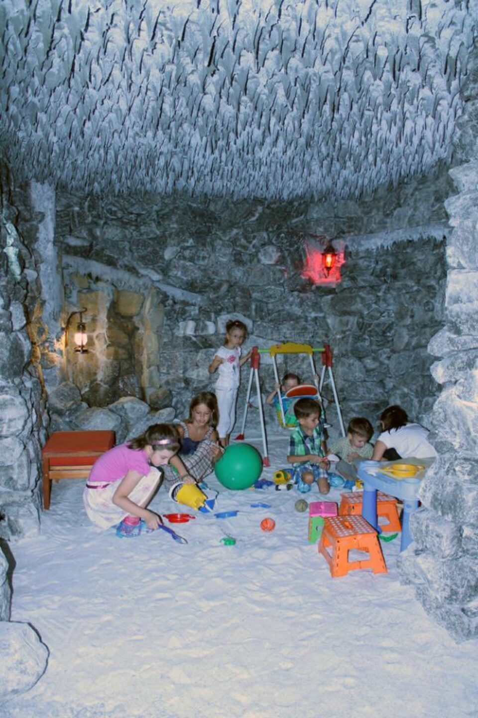 Zilele Porților Deschise la Salinele Roman din cartierul Obcini