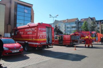 Personalul de la ISU a făcut câteva demonstrații de acordare a primului ajutor