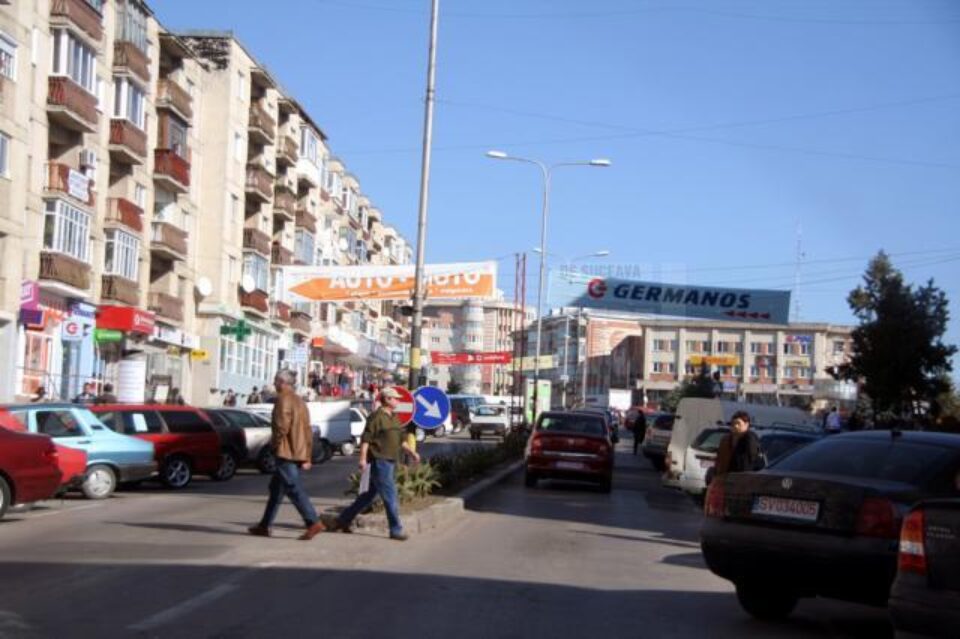 40% din rețeaua de iluminat din Fălticeni a fost afectată de furtună
