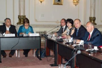 Donțu susține eliminarea restricțiilor de pe piața muncii din Marea Britanie