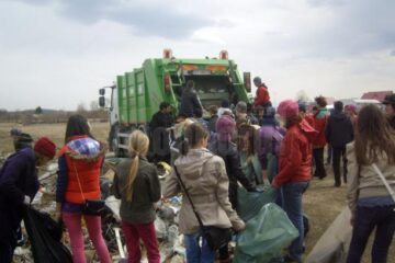 Copiii de la Școala Bivolărie au derulat diverse activități ecologice