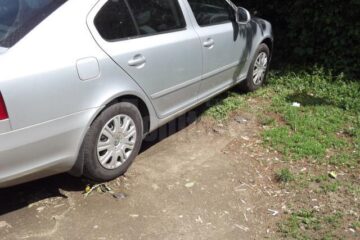 Locul spațiului de joacă pentru copii a fost rapid ocupat de mașini
